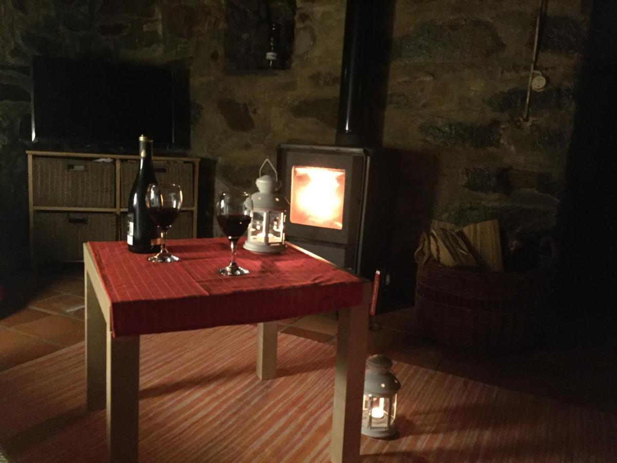 Casa Em Xisto Na Serra Da Lousa, Gondramaz Rom bilde
