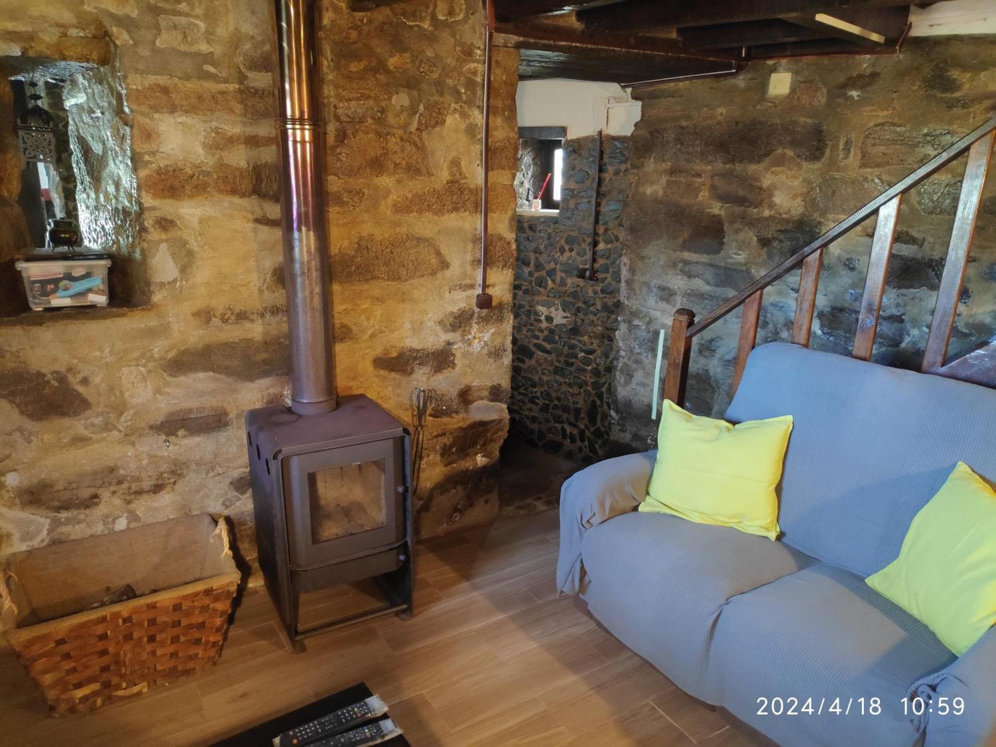Casa Em Xisto Na Serra Da Lousa, Gondramaz Eksteriør bilde
